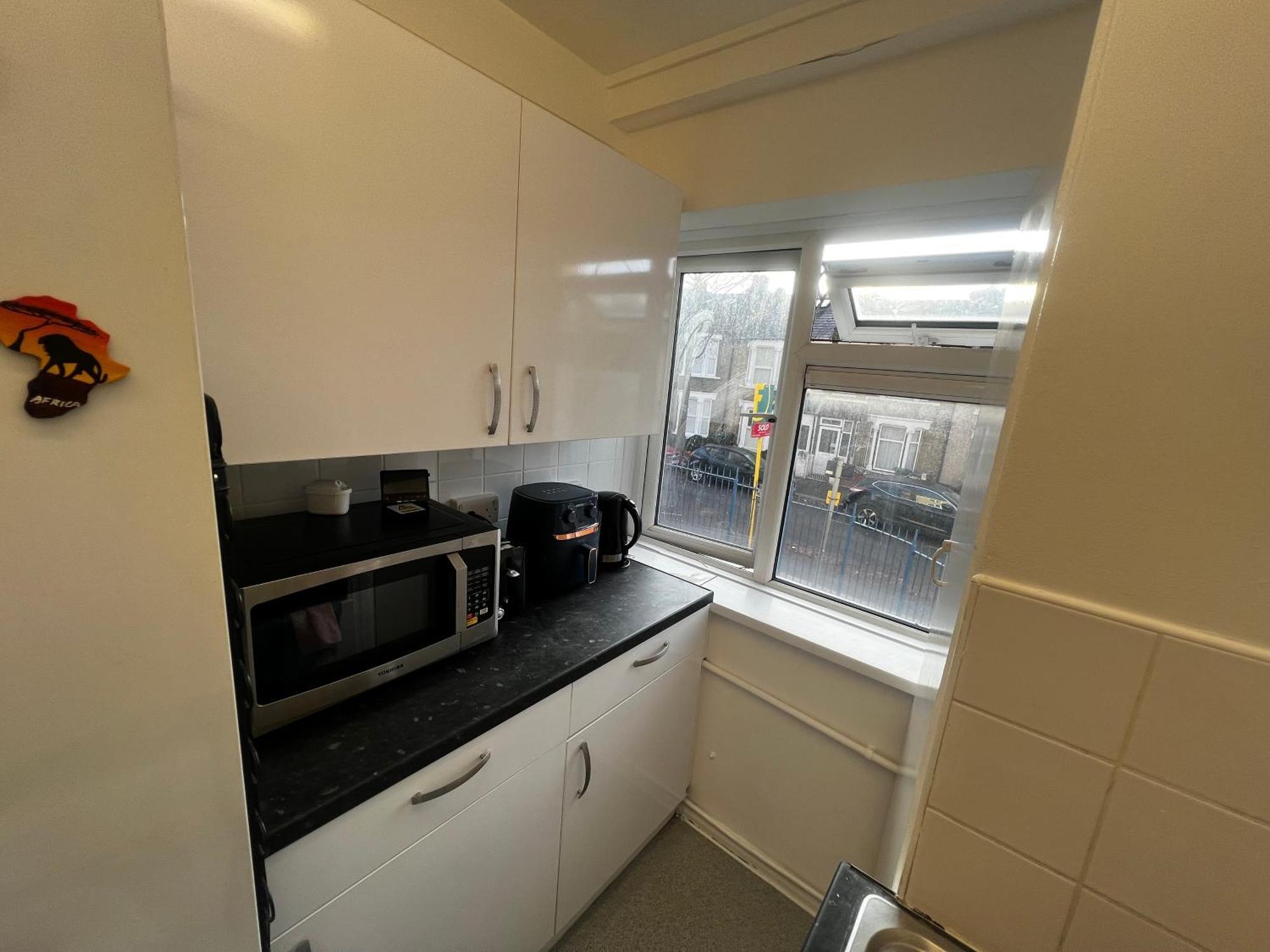 1-Bed Flat With Fast Wi-Fi In Prime Location 15Mins From Central London Londres Exterior foto